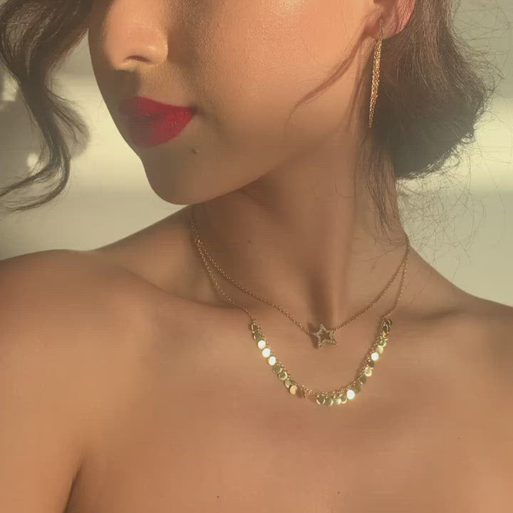 14K Pure Gold (5g). Simple but you cannot miss it, this is a solid gold necklace that is easy to wear and is a staple in every girl's jewellery box. Available to order in Rose, White and Yellow gold. Chain is adjustable to 16, 18 and 20in (40, 45 and 50 cm).